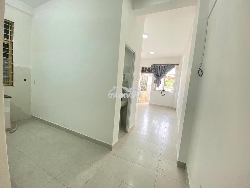 Bán căn hộ chung cư b1 trường sa  – đầy đủ tiện ích – giá tốt 3.8 tỷ - 3
