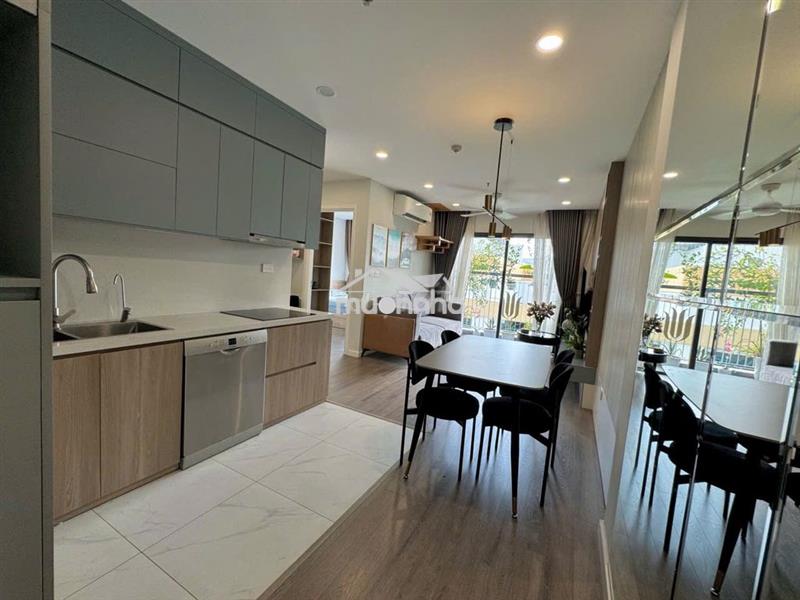 Bán gấp căn hộ 2n1vs-55m2-3,3 tỷ kđt vinhomes smart city có tl. 