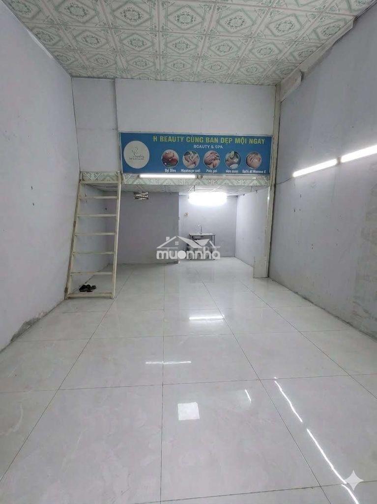 Nhà vừa ở vừa kinh doanh  - 4