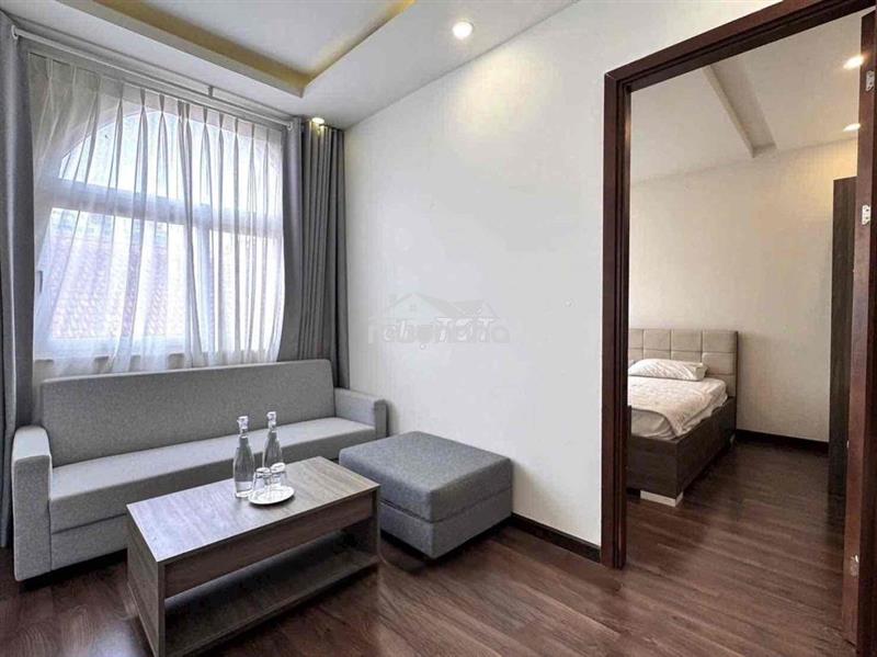 Căn hộ dịch vụ mới 100%,full nội thất,ngay chợ bến thành,saigon center