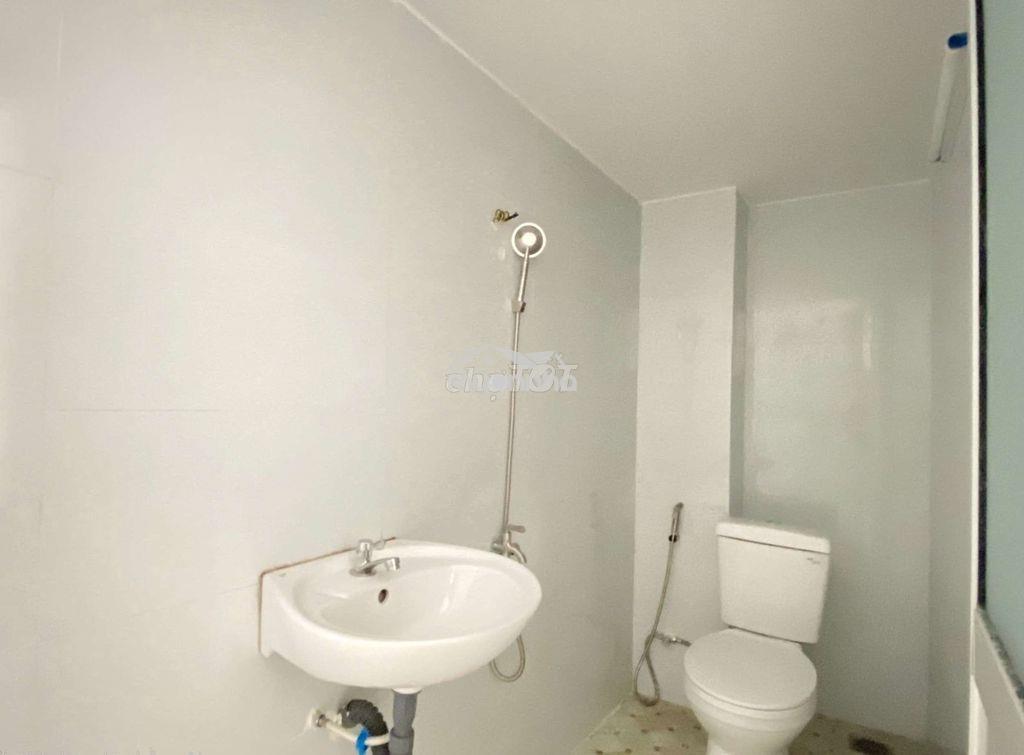 Phòng trọ cho thuê gần làng đại học - 4