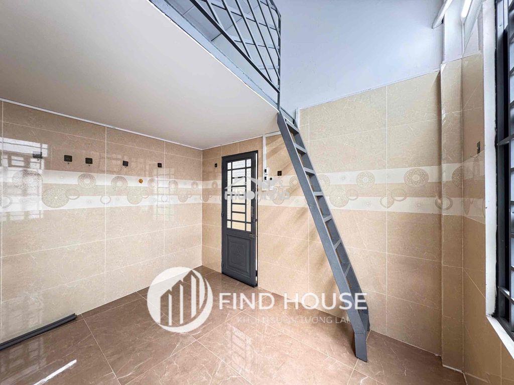 Cho thuê phòng trọ có gác cửa sổ thoáng quận 7 - 3