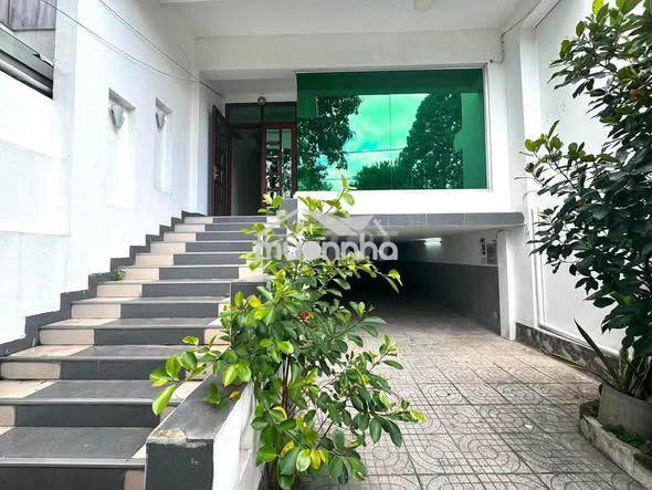 Cực rẻ- biệt thự đường 25- gigamall, 1 hầm 3 lầu, 5pn, 27tr - 4