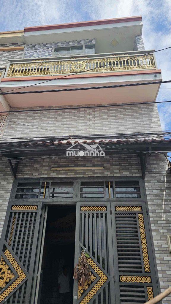 🏠 Cho thuê nhà 5tr/ tháng.  dt: 4m x 10m lửng lầu 3pn 2wc.   👉 đường c