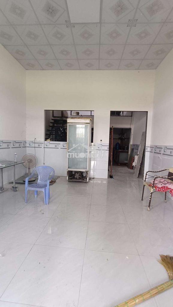 Cho thuê nhà vườn 260m . có nhà 60m .. ấp 55 xã vĩnh lộc b bình c