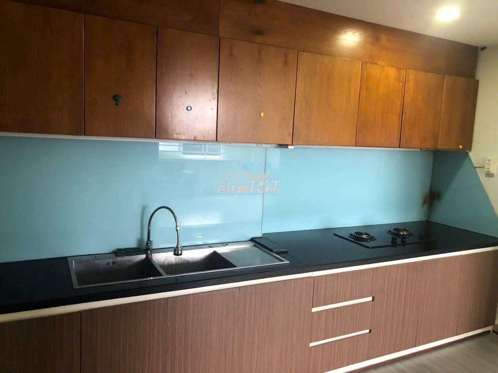 Cần bán gấp căn hộ lầu 3 chung cư petroland q2 - 4