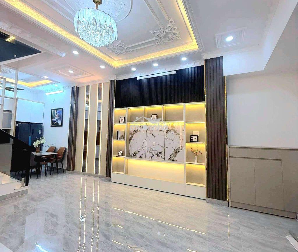 Nhà 5x9m 2 tầng hẻm xe hơi kế phú mỹ quận 7 4.99 tỷ - Ảnh 4