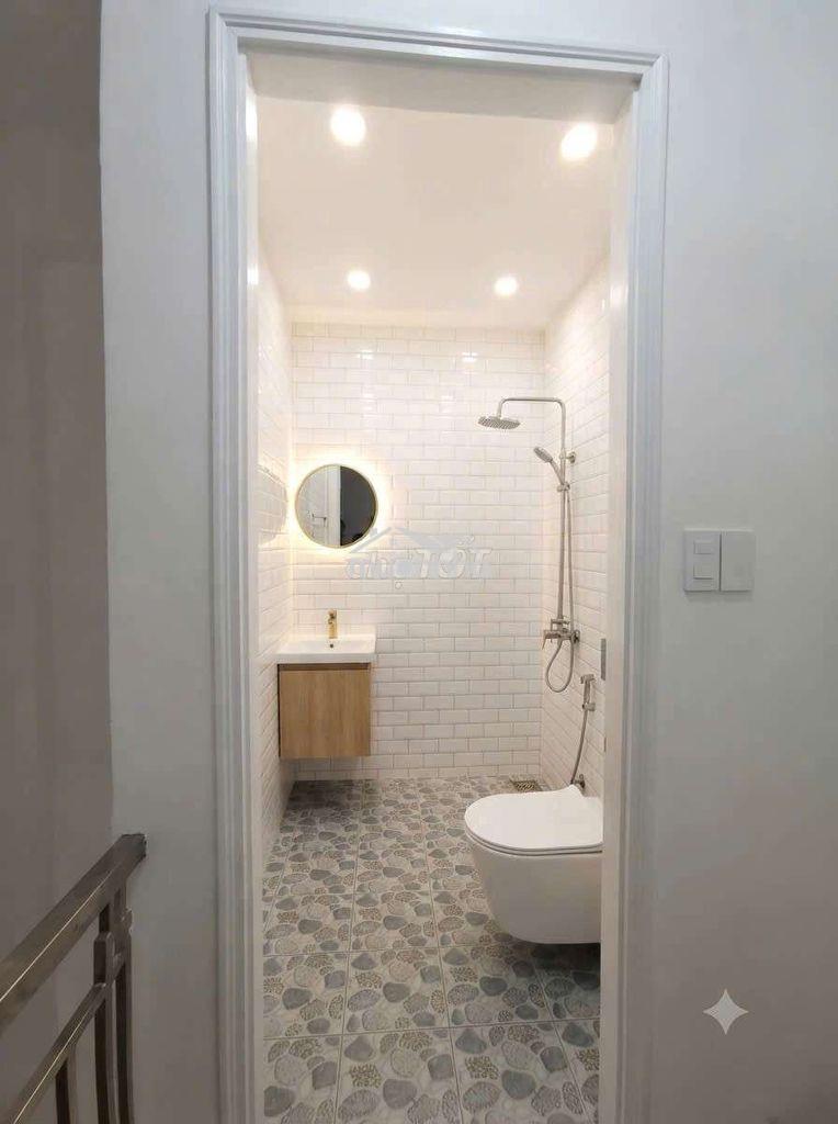 Nhà góc 2 mặt tiền, 2 tầng 2pn, 2wc không quy hoạch lg bình tiên q6 - Ảnh 4