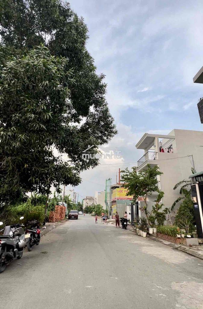Bán gấp nhà c4 gác, trục 10m kdc samsung village, 200 bưng ông thoàn - Ảnh 2