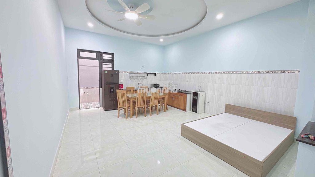 Tôi cần cho thuê phòng rộng 45m2 đầy đủ nội thất - Ảnh 4