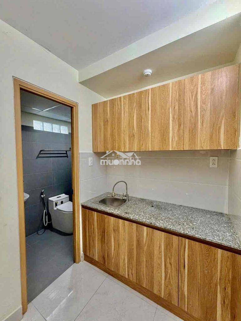 Chính chủ cho thuê căn hộ cao cấp 99 nguyễn văn công. giá 4,99 triệu - 3