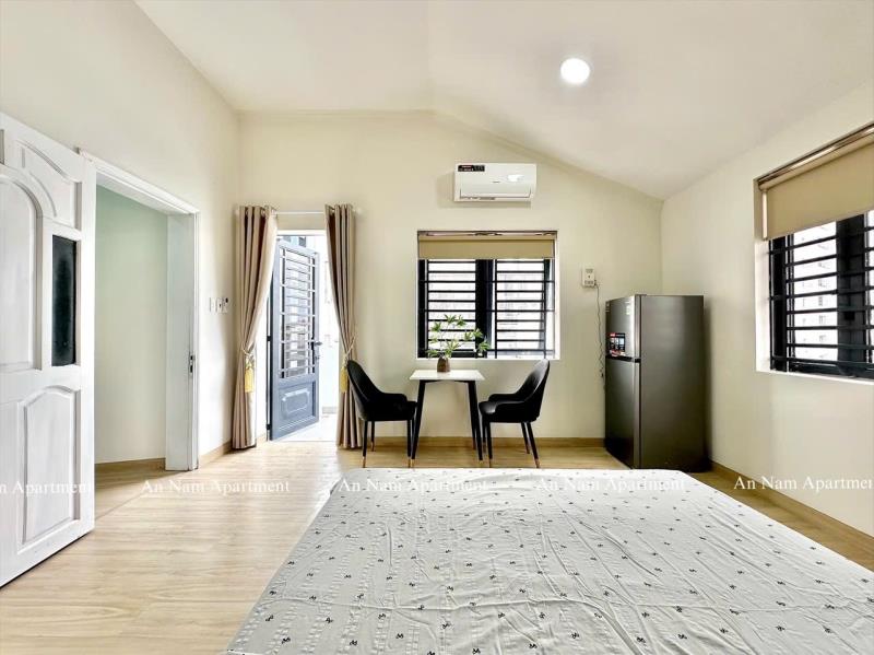 Cho thuê 1pn ban công 40m2 có máy giặt riêng gần chợ bà chiểu - trường đại học văn lang - ngã tư phú nhuận - 4
