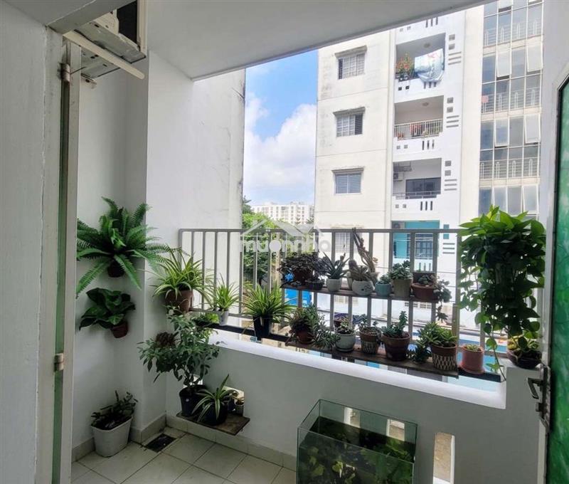 Bán căn hộ cc d2 phú lợi 76m2 lầu 1 căn góc 3 ban công 2pn