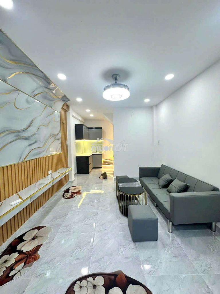 Cho thuê nhà nguyên căn hẻm trần xuân soạn, gần cầu kênh tẻ