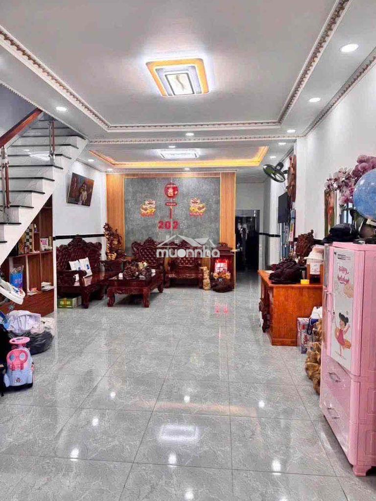 Bán nhà trệt lầu gần trường học dĩ an 123 gần chợ dĩ an - Ảnh 2