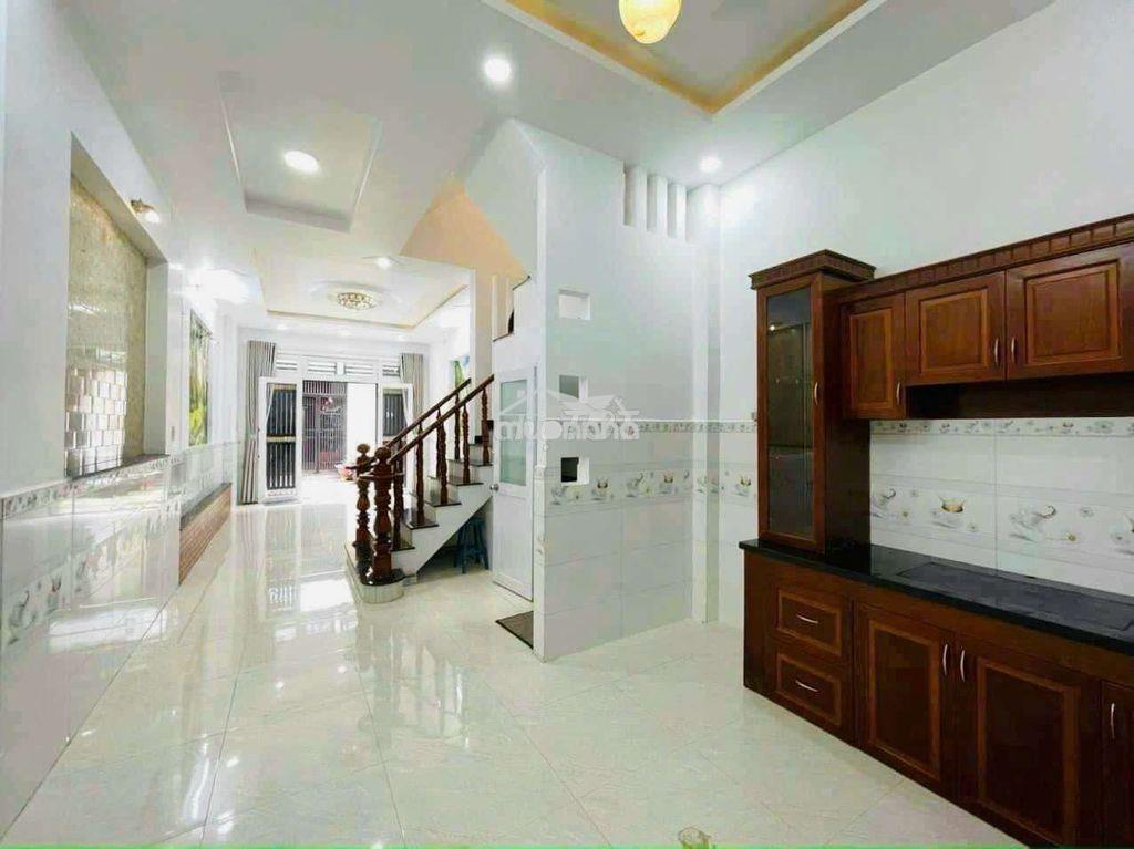 Nhà mới sạch sẽ 4x16 2lầu 4pn 3wc - Ảnh 2