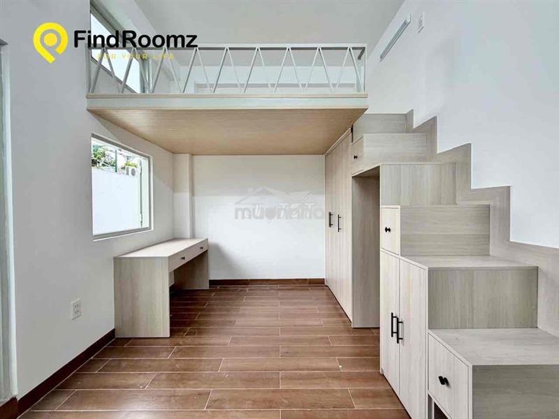 Duplex full nội thất ngay công viên làng hoa