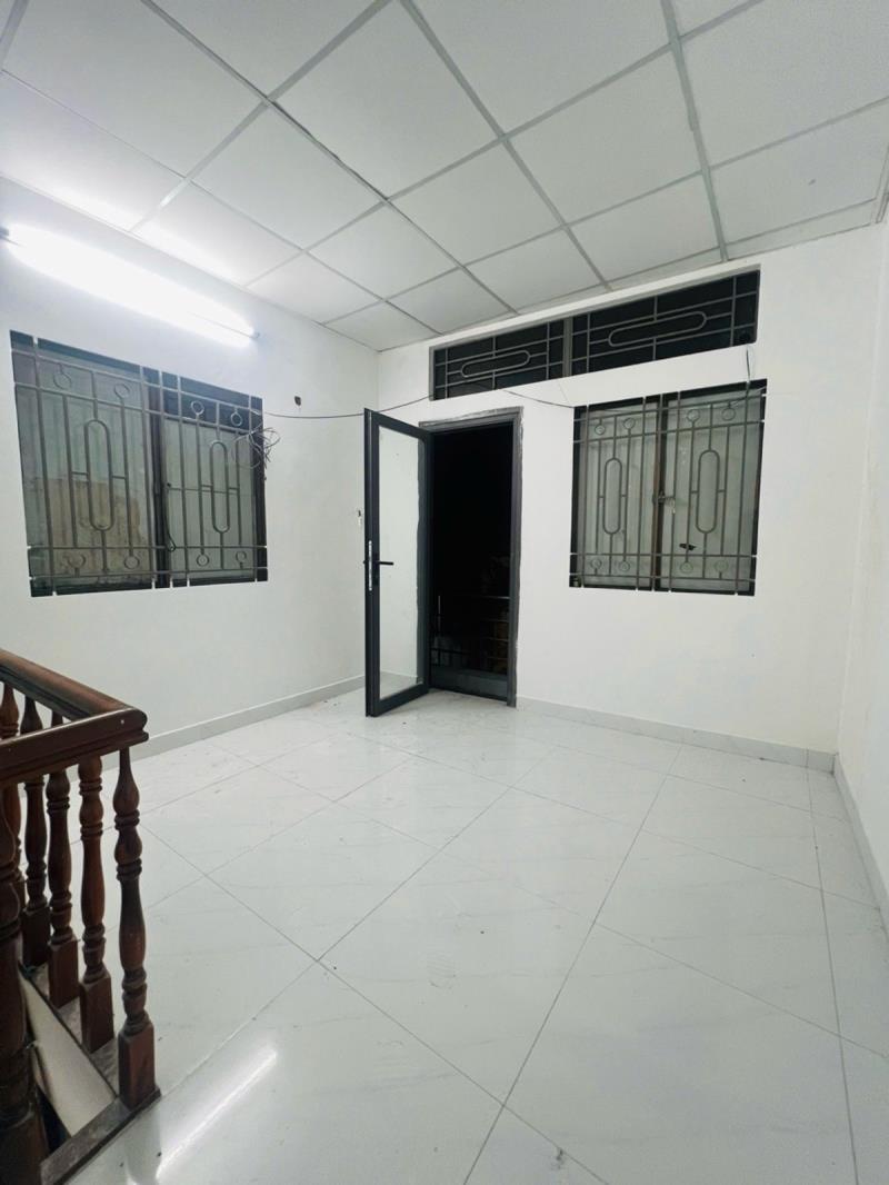 Bán nhà lô góc 2 mặt thoáng – hxh đỗ cửa – giáp bình thạnh - ở ngay