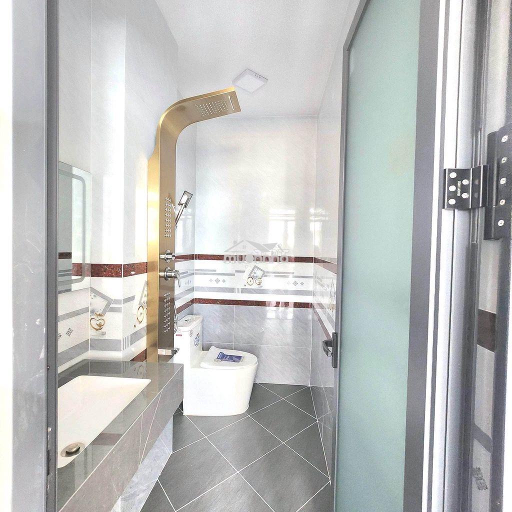 Bán nhà đẹp full nt đường 475 đỗ xuân hợp - 7,9 tỷ - Ảnh 3