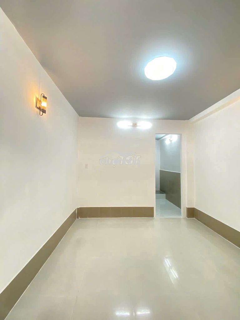 Cho thuê nhà nguyên căn hẻm 3g 2lâu đúc mới đẹp 2pn 2wc giá rẻ - Ảnh 2