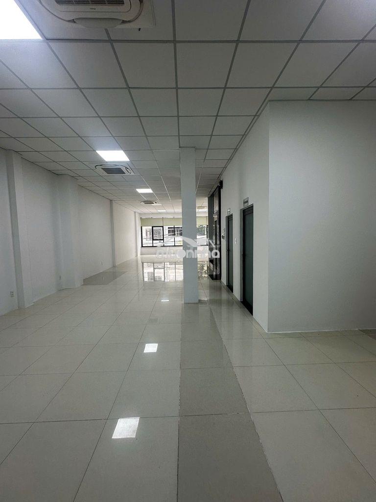 Cho thuê văn phòng 150m2 đường phan bá phiến, giá siêu tốt 21 triệu