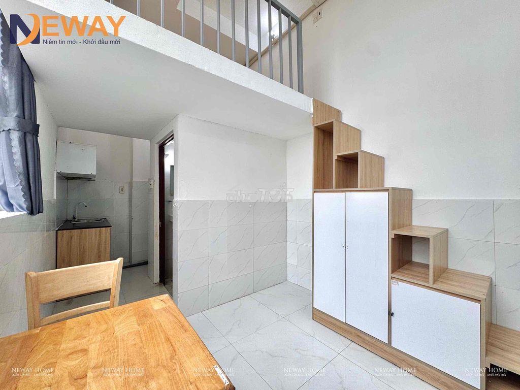 Siêu phẩm view kính cửa sổ trời, gác cao,thang máy gần đầm sen, vhu 3p - Ảnh 2