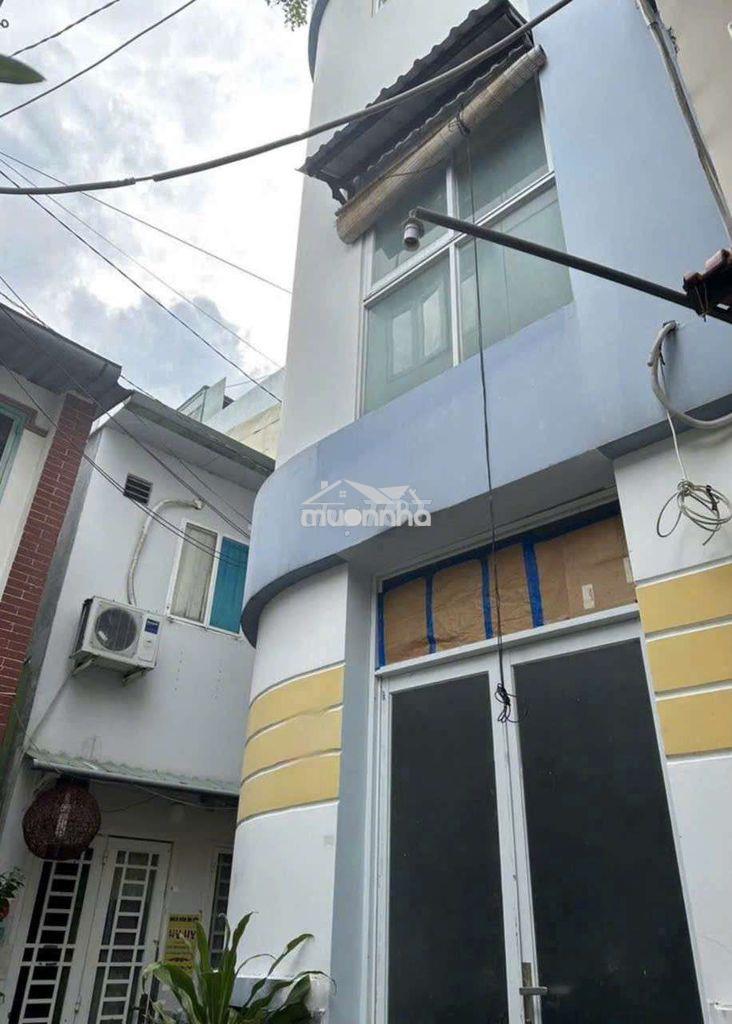 Nhà đẹp q3 – 2pn – full nội thất – gần cv lê văn tám – 10tr/tháng