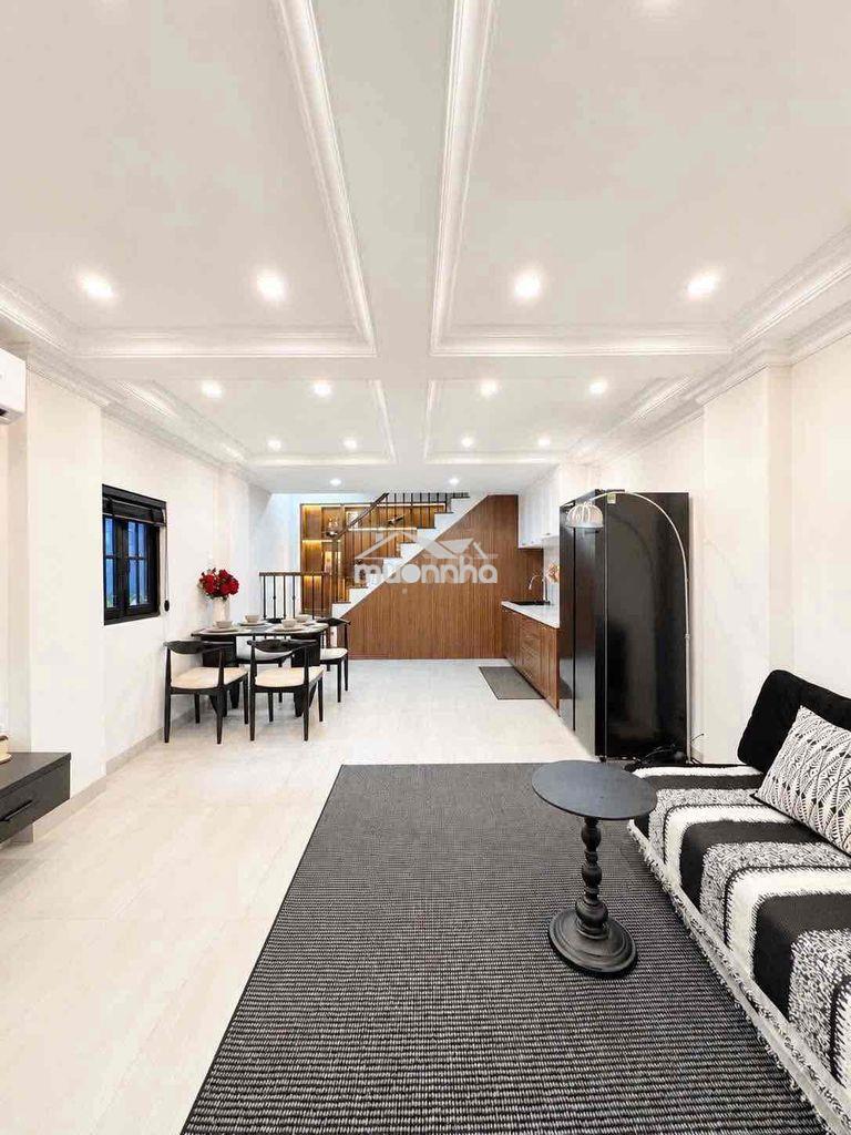 Ntmk - sát mt - xe hơi đổ cửa - ngang 4m - 3 tầng