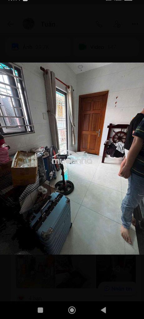 Nhà căn gốc 4 phòng ngủ có 2 máy lạnh năng lượng mặt trời - Ảnh 4