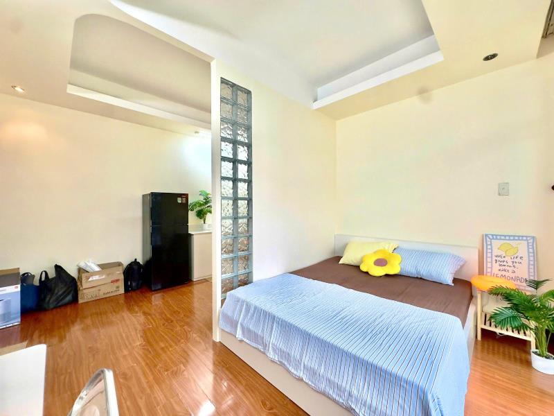 Cho thuê căn hộ ban công tách bếp 38m2 thoáng mát sát q1 - an ninh cao  - Ảnh 2