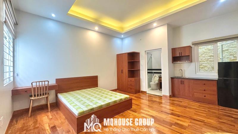 Cho thuê studio 30m2 new 100% ngay ngã tư phú nhuận - phố ẩm thực phan xích long - chợ bà chiểu
