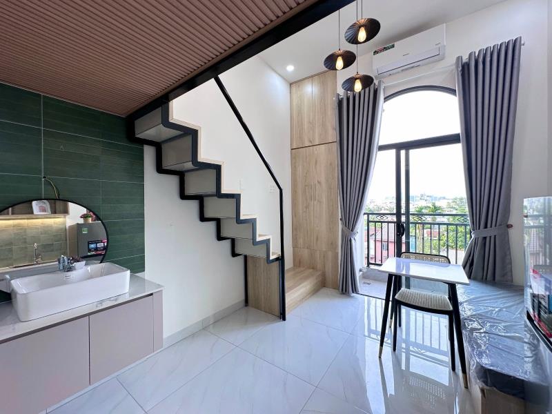 Cho thuê duplex ban công có cửa sổ quận 7, full nội thất, diện tích rộng, ở 3 4 người, gần ufm tdtu rmit, thuận tiện quận 1 quận 4