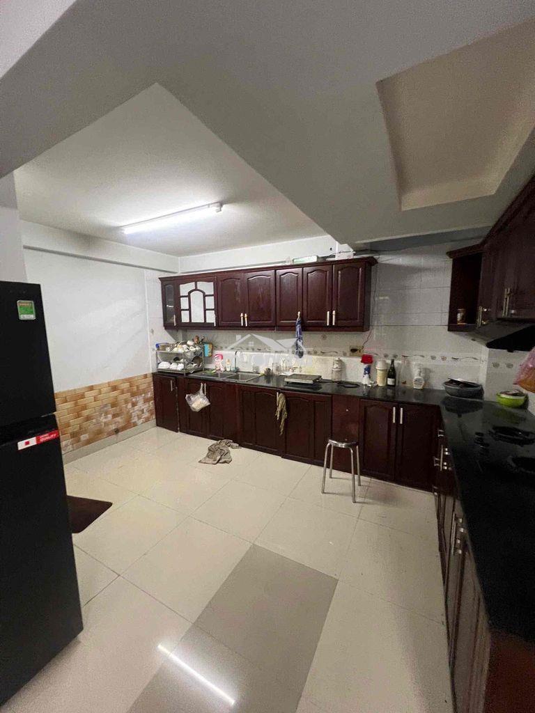 Cho thuê nhà mặt tiền nguyễn bá tồng p11 tb. 4m4 x 13m lững lầu 14tr - 2