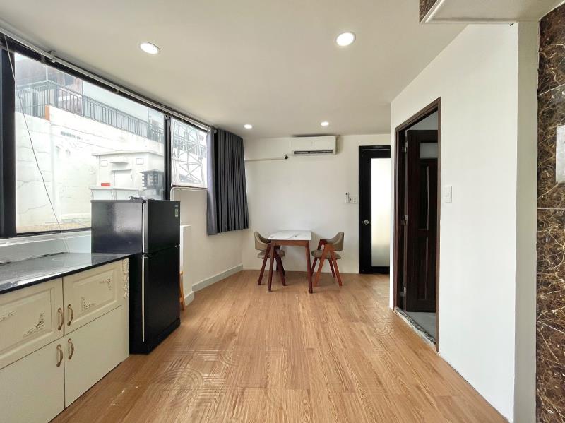 Cho thuê căn hộ tách bếp 65m2 cửa sổ thoáng sát q1 thuận tiện di chuyển an ninh cao - Ảnh 3