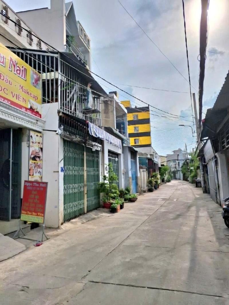 Mặt tiền đông bắc, ngay cvpm quang trung, 18 x 36 dòng tiền 100tr/tháng - Ảnh 2