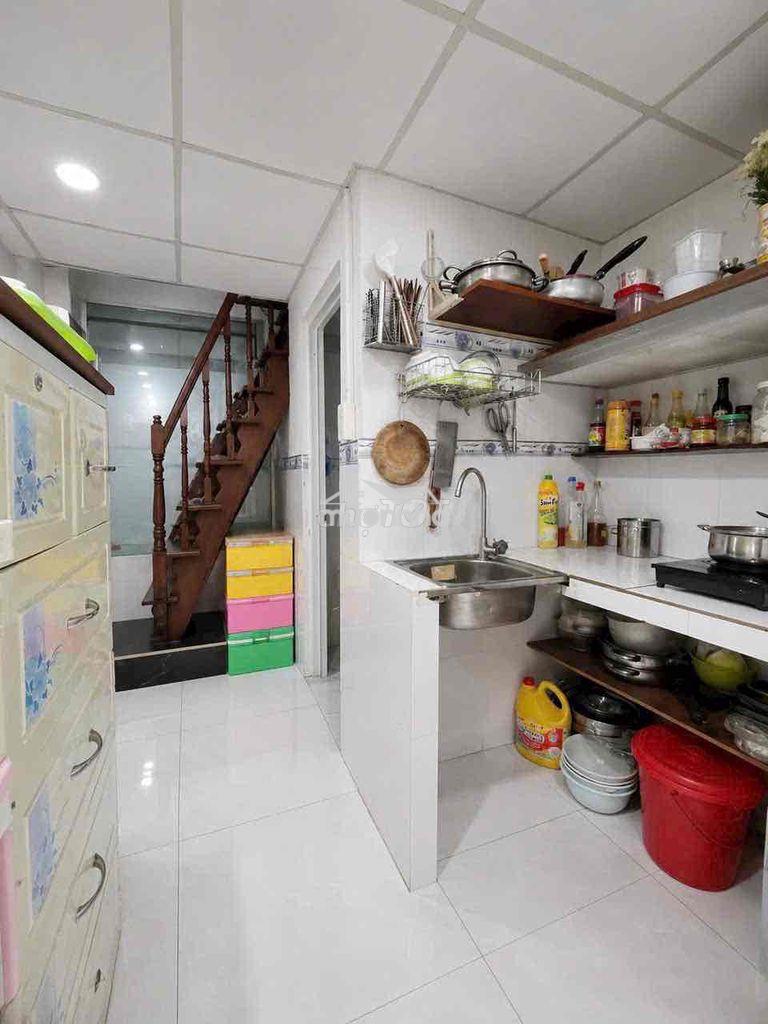 🏯 Bán nhà tôn thất thuyết – p.4, quận 4 🔥 sổ riêng – giá chỉ 2 tỷ nhỉn