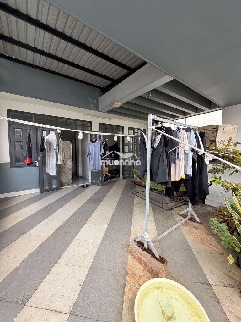 Bán nhà ngang khủng 6,5m, 4 tầng, hẻm xe hơi kế aeon tân phú - Ảnh 3
