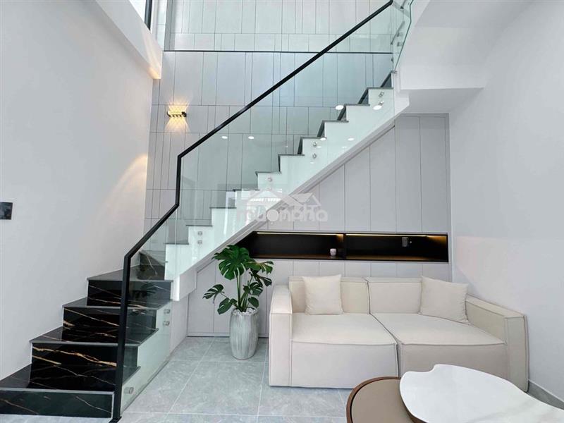 Nhà đẹp như biệt thự 70m2 - 3pn - cạnh phú mỹ hưng quận 7