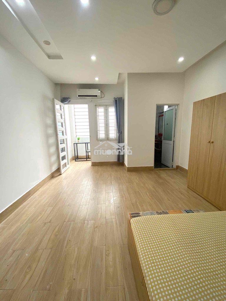 Phòng nhiều ánh sáng trời rộng rãi ngay gần đường lớn trần hưng đạo q5 - Ảnh 2