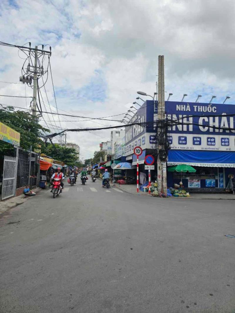 Bán đất ở an phú đông – 85m2 ngang 4m  – ô tô tới đất – nhỉnh 3 tỉ - Ảnh 2