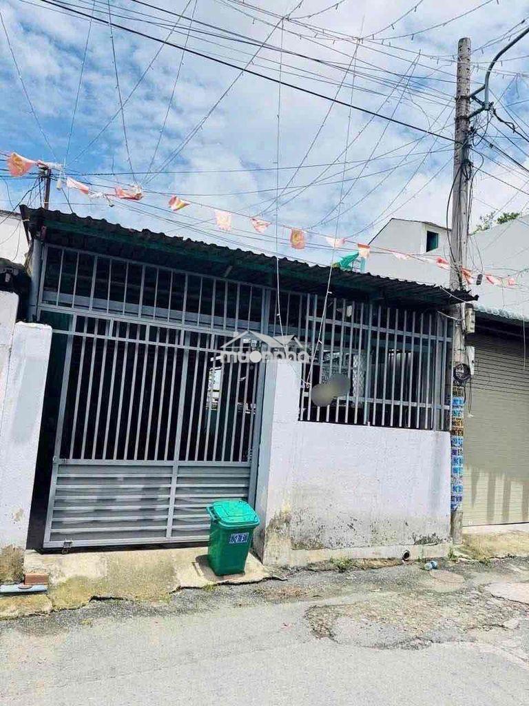 Nhà phú hoà 2pn đường oto chỉ 5tr - 3