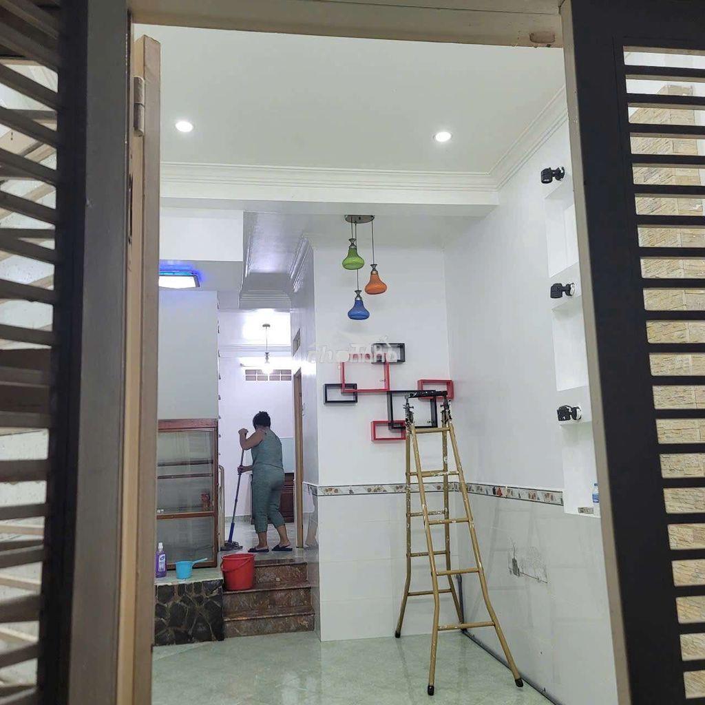 Nhà bình thạnh, 2pn 2wc 9tr gần hxh  - Ảnh 4