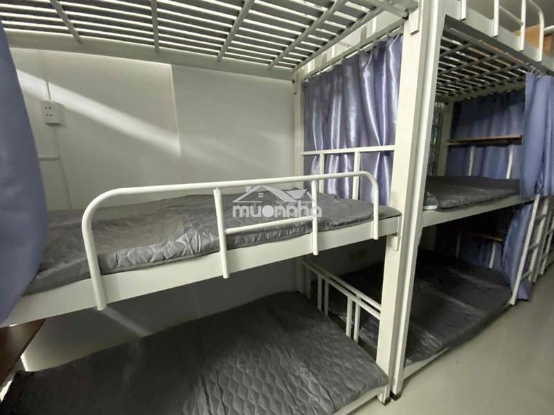 Giường ngủ ktx cao cấp  mới dọn vào ở liền nguyễn gia trí võ oanh