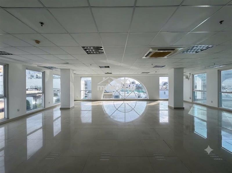 Cho thuê văn phòng đa kao quận 1 – 105m²– vị trí vàng - giá 21 triệu