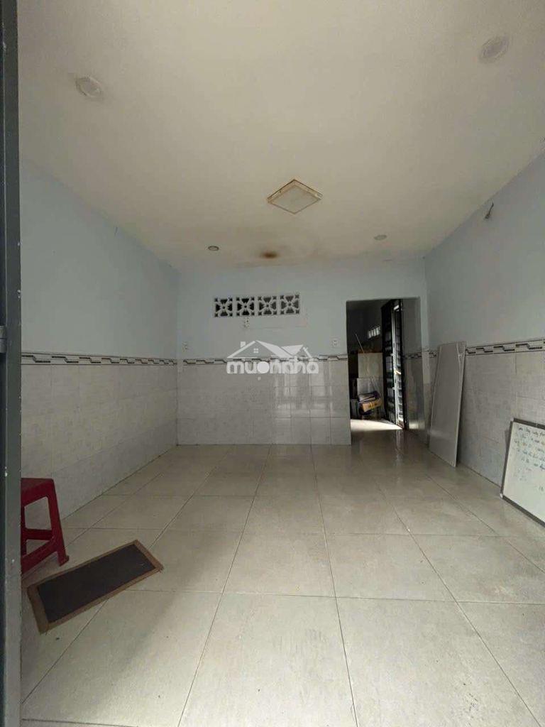 Hẻm ôtô - mặt tiền kinh doanh vừa và nhỏ. khu c phạm hùng