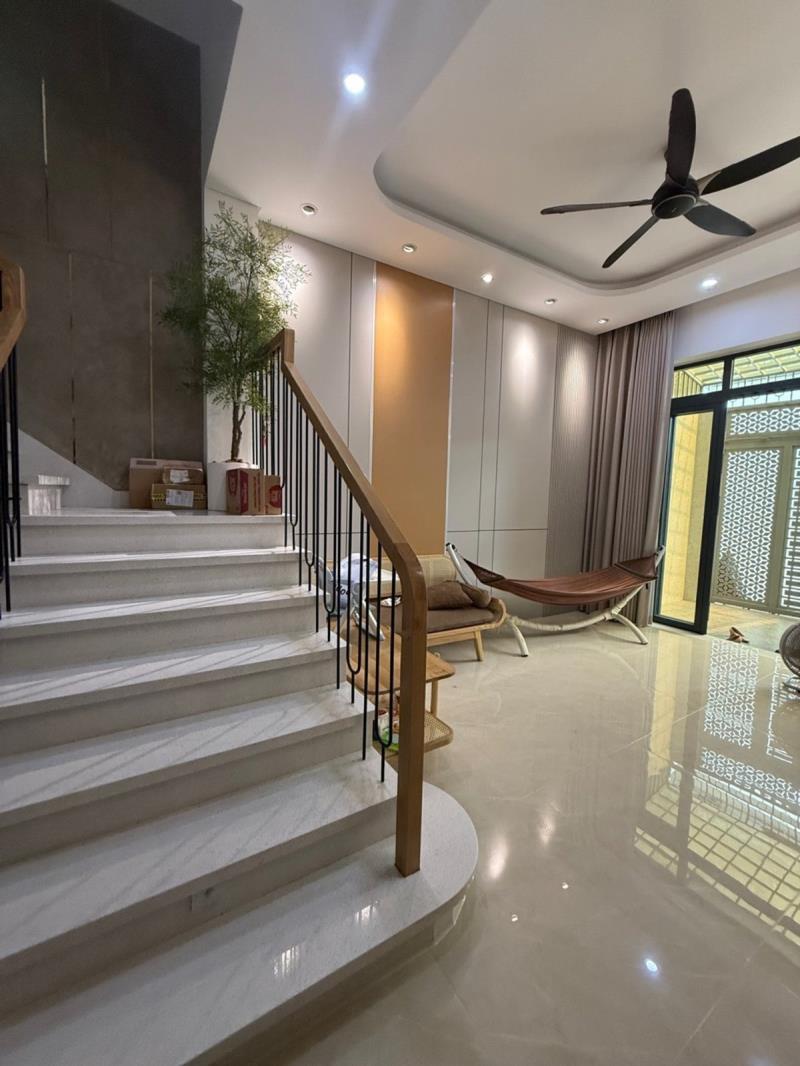 Nhà bán quang trung 63m2, gần chợ siêu thị - Ảnh 2
