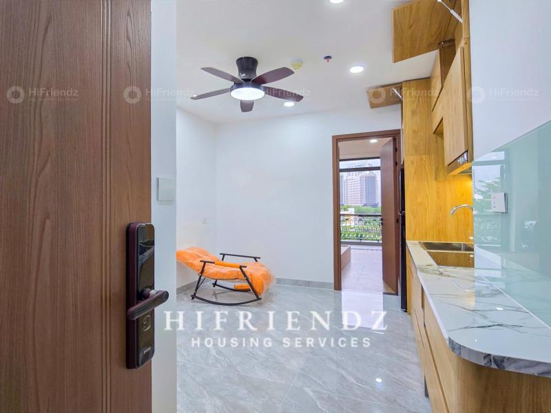 1pn căn hộ mới xây full kính ban công siêu rộng | full nội thất mới | thiết kế hiện đại siêu đẹp | không gian thoáng sáng | đầy đủ tiện ích - Ảnh 4