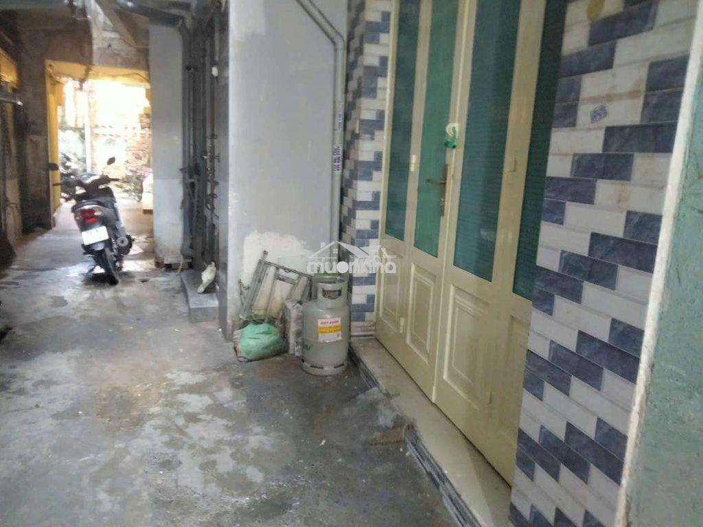 Cho thuê nhà 1 trệt 2 lầu gần chợ bà chiểu , bình thạnh  - Ảnh 3