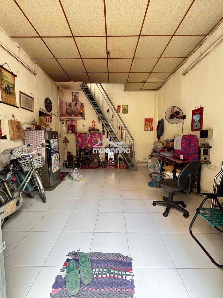 Bán nhà tân hoà đông q6 giá 2,95 tỷ 6 x 5 trệt,lầu ban công 1/ sát mt - Ảnh 2