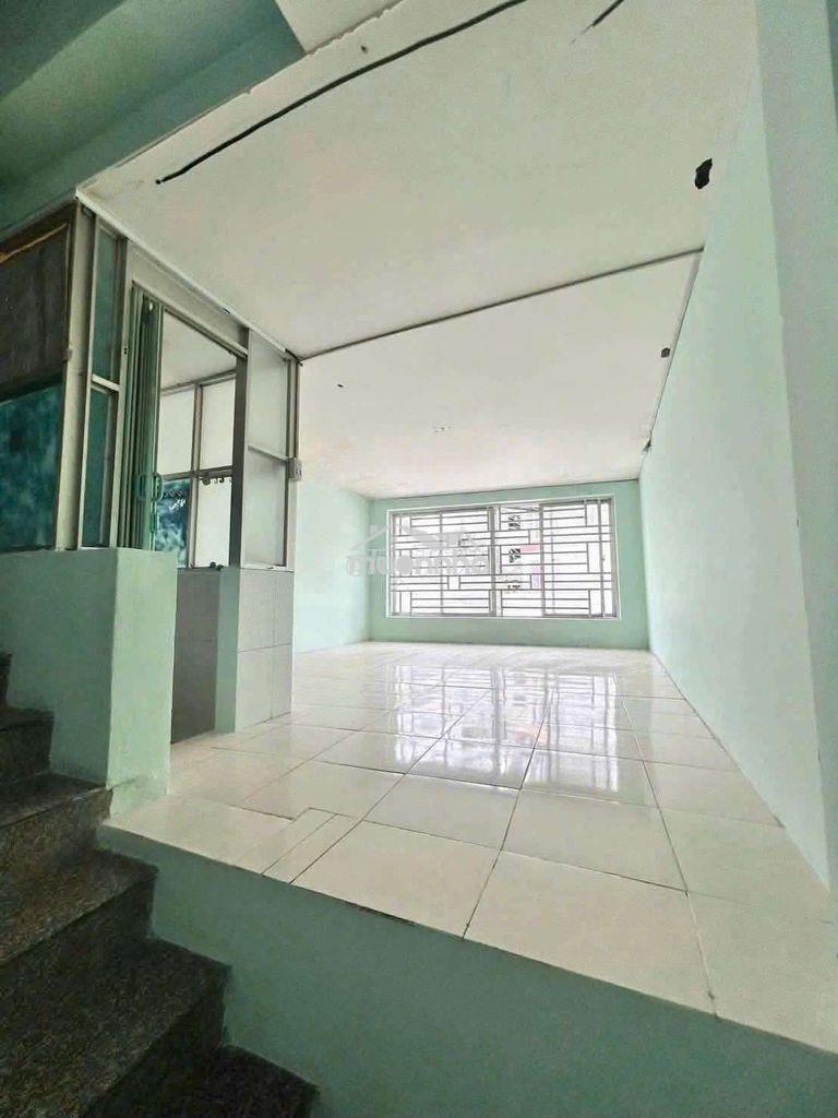 Cho thuê nhà 688 tân kỳ tân quý - 7.5trieu - 3pn - hẻm xe hơi - Ảnh 2